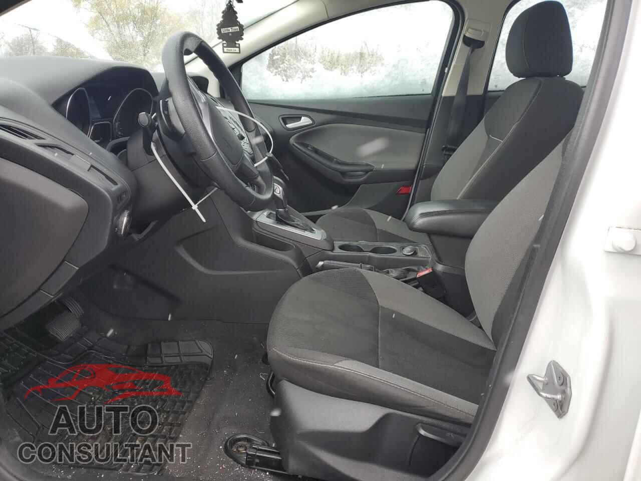 FORD FOCUS 2014 - 1FADP3F22EL244493