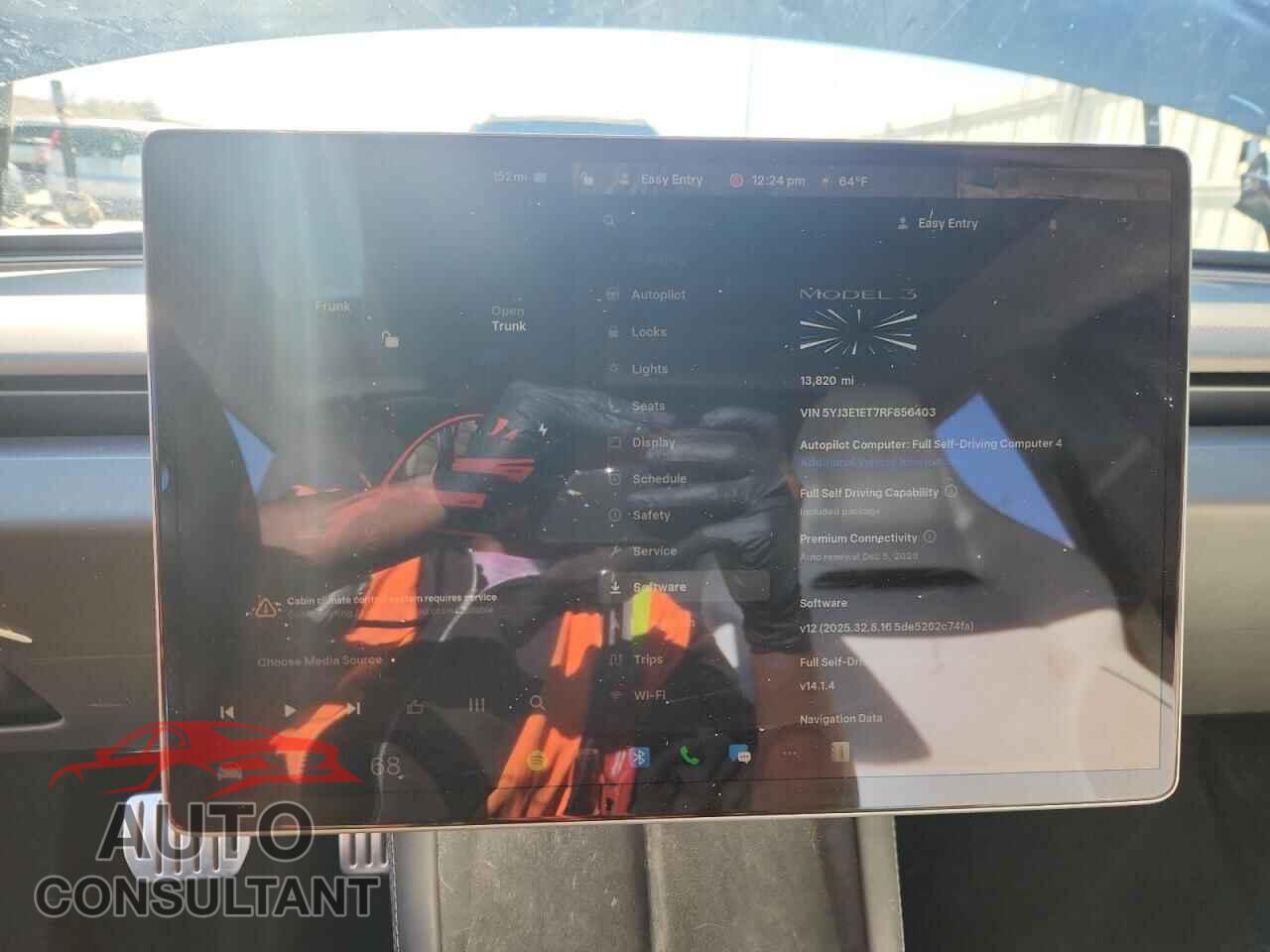 TESLA MODEL 3 2024 - 5YJ3E1ET7RF856403