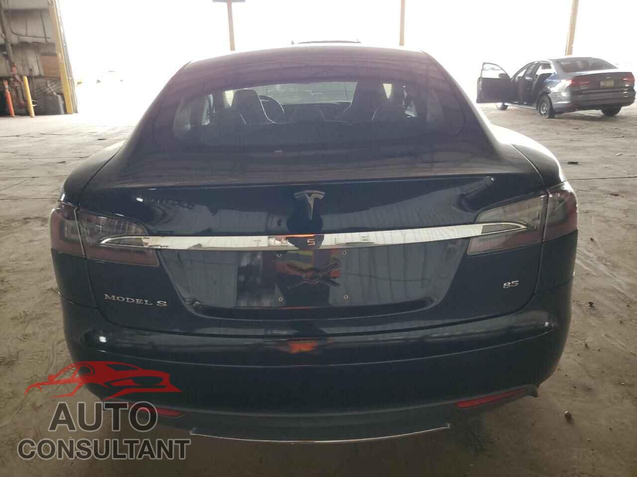 TESLA MODEL S 2014 - 5YJSA1H11EFP42473