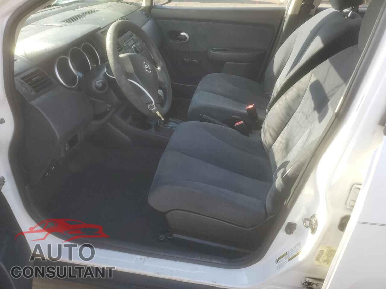 NISSAN VERSA 2011 - 3N1CC1AP4BL432623
