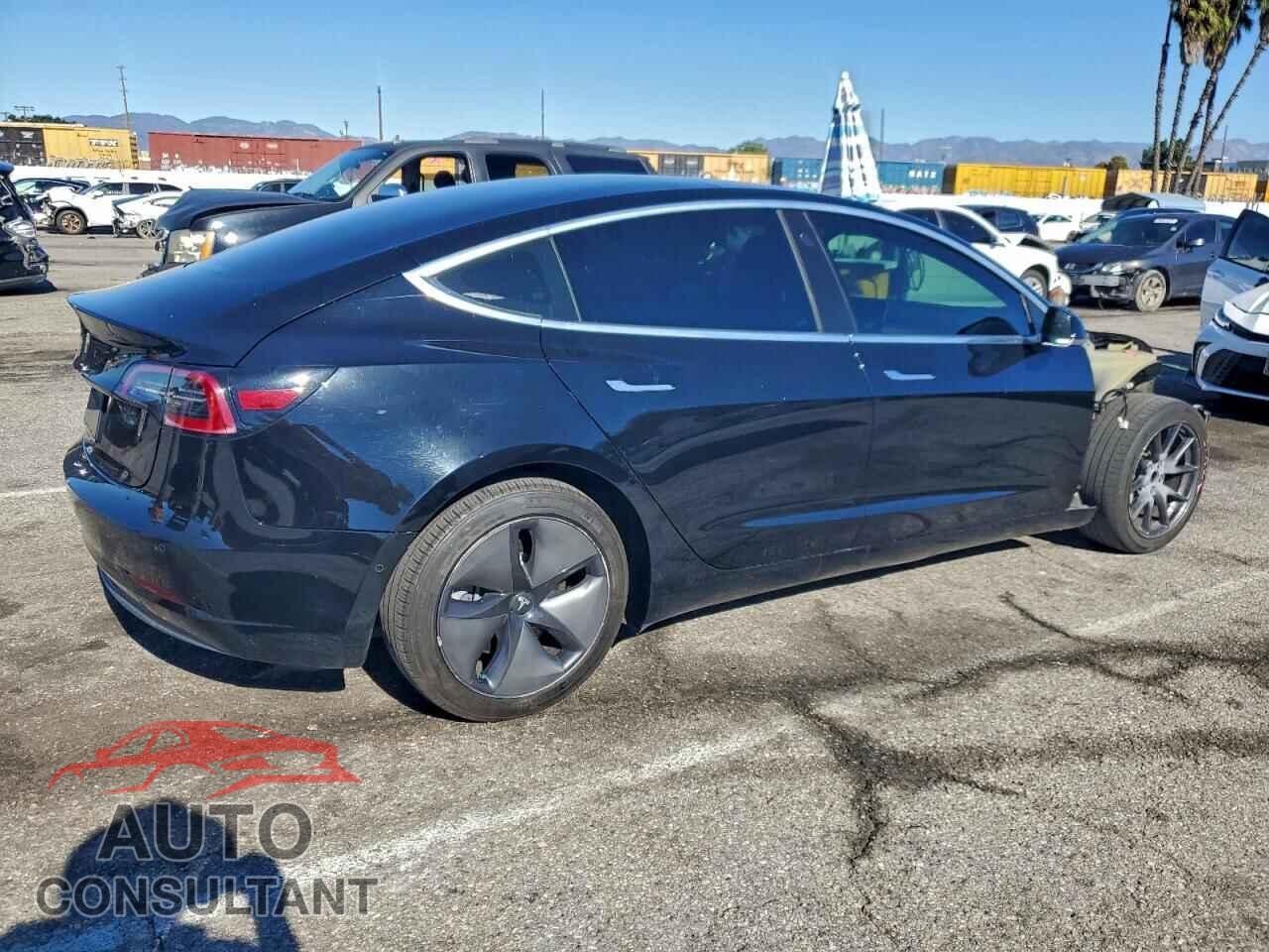 TESLA MODEL 3 2018 - 5YJ3E1EA3JF173228