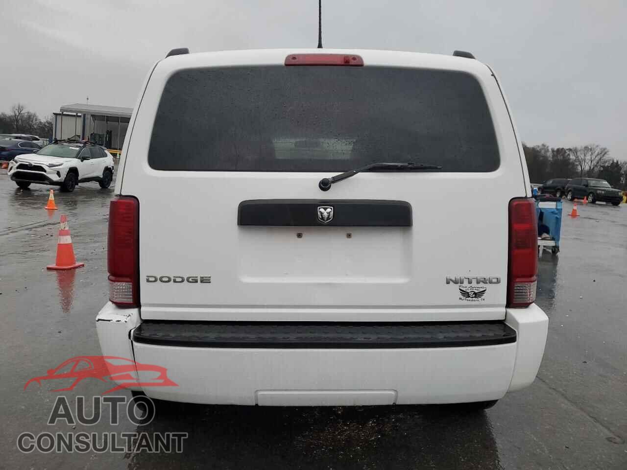 DODGE NITRO 2011 - 1D4PT4GK2BW603765