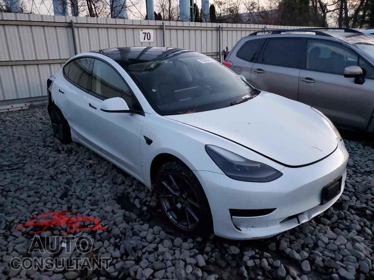 TESLA MODEL 3 2023 - 5YJ3E1EA1PF475688