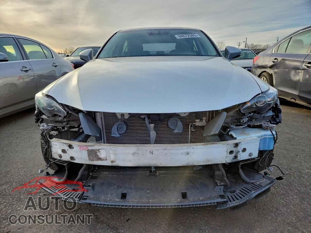 LEXUS IS 2014 - JTHCF1D26E5002387