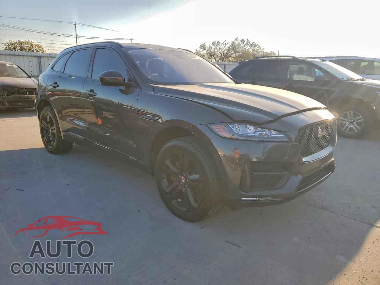 JAGUAR F-PACE 2017 - SADCL2BV5HA046989