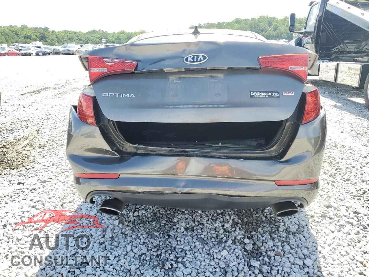 KIA OPTIMA 2011 - KNAGM4A78B5152617