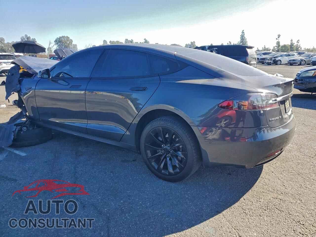 TESLA MODEL S 2016 - 5YJSA1E15GF147827