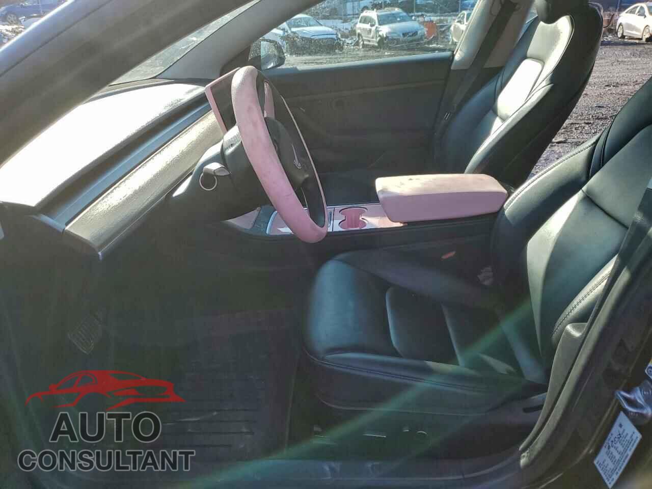 TESLA MODEL 3 2021 - 5YJ3E1EA7MF920883