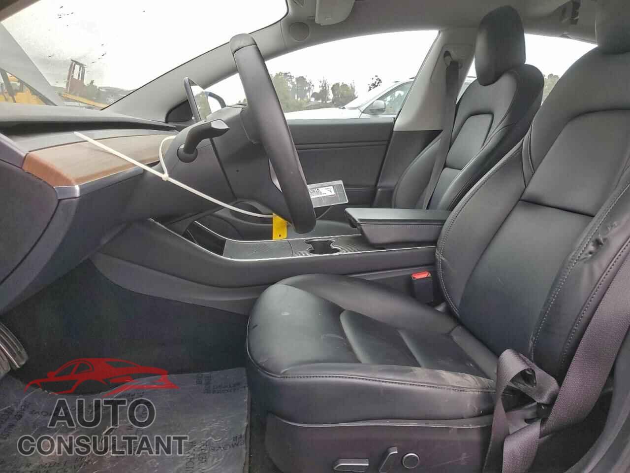 TESLA MODEL 3 2020 - 5YJ3E1EB2LF649870
