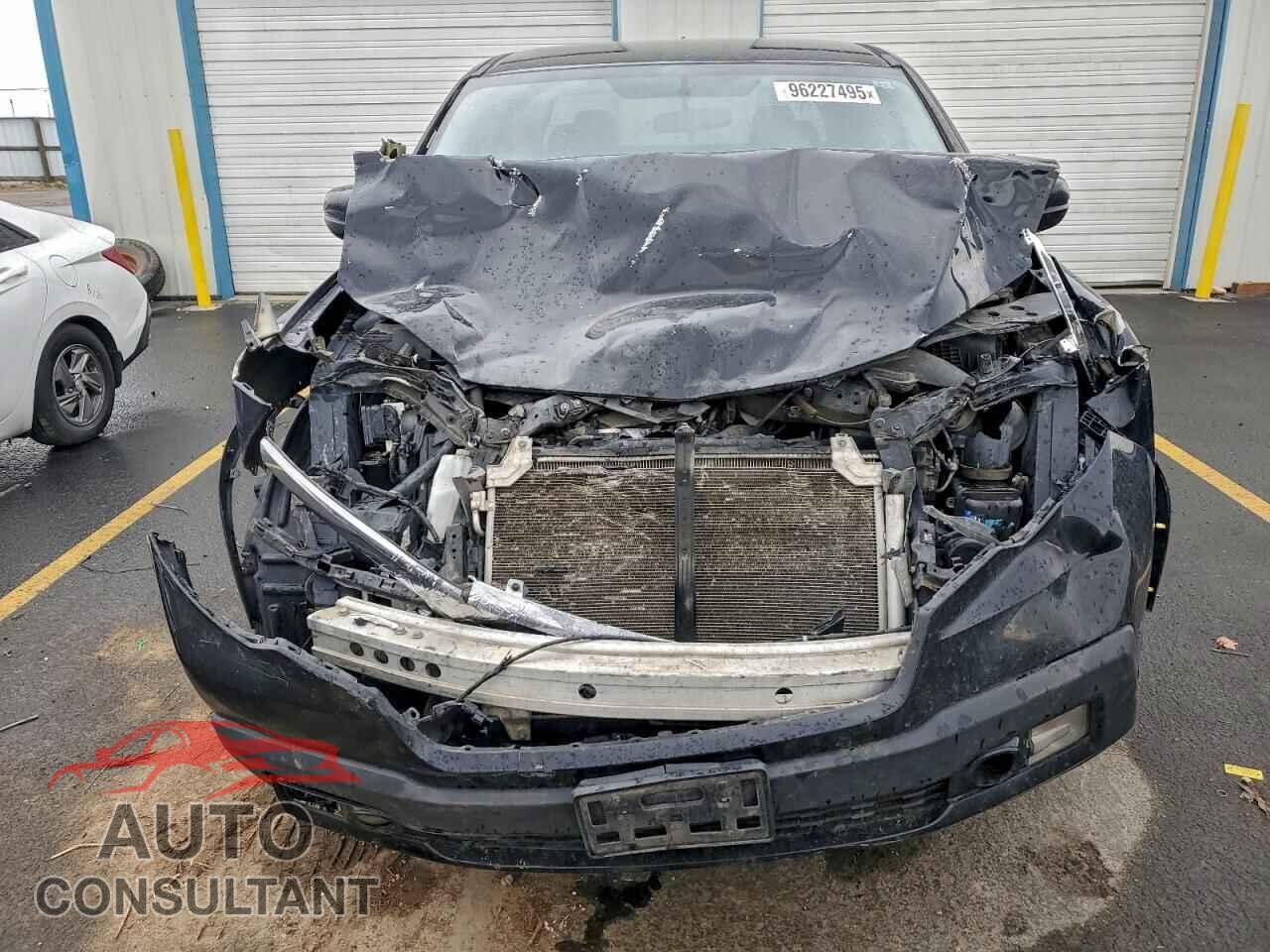 HONDA RIDGELINE 2017 - 5FPYK3F17HB015906