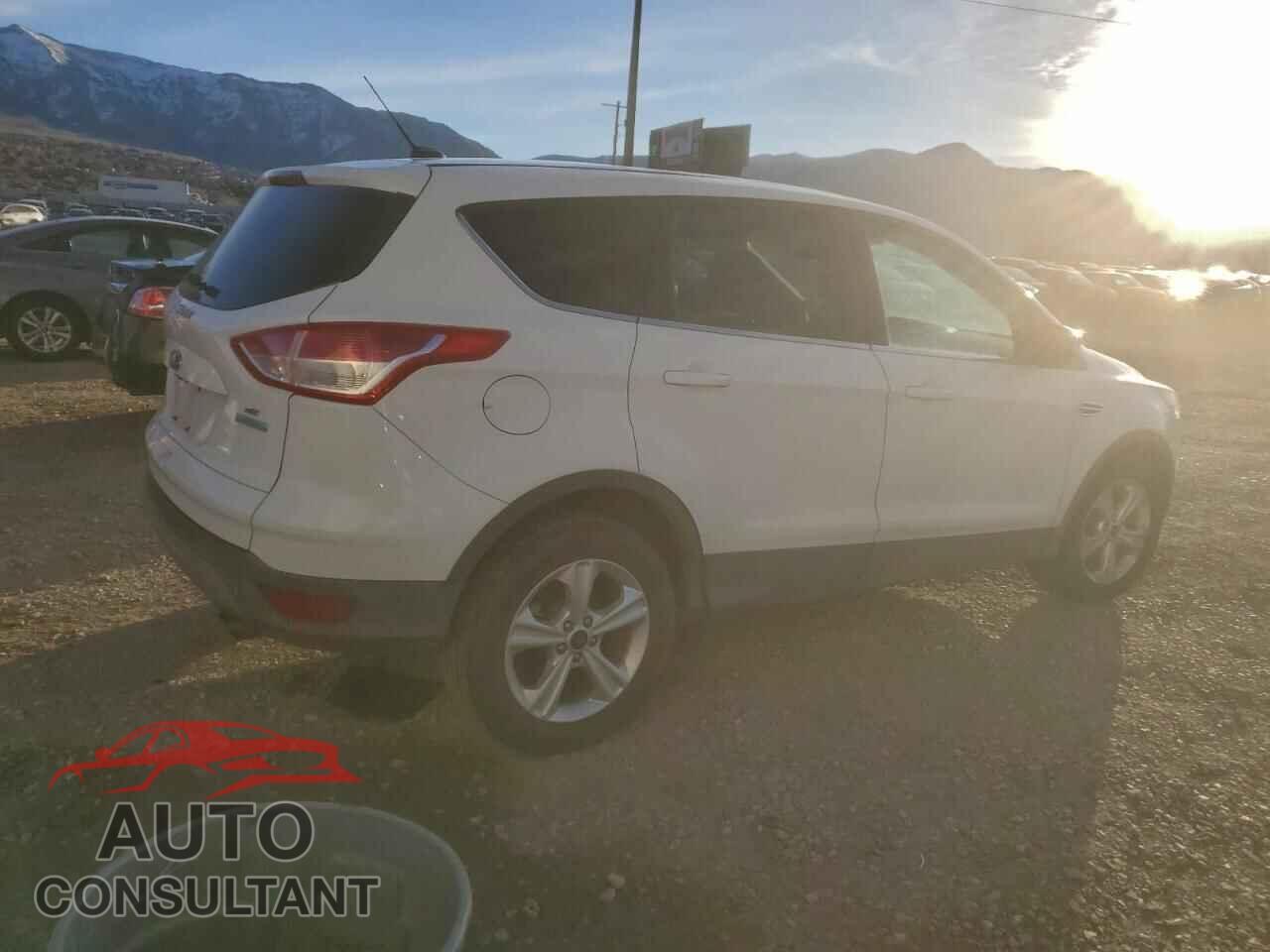 FORD ESCAPE 2015 - 1FMCU0G95FUB20430