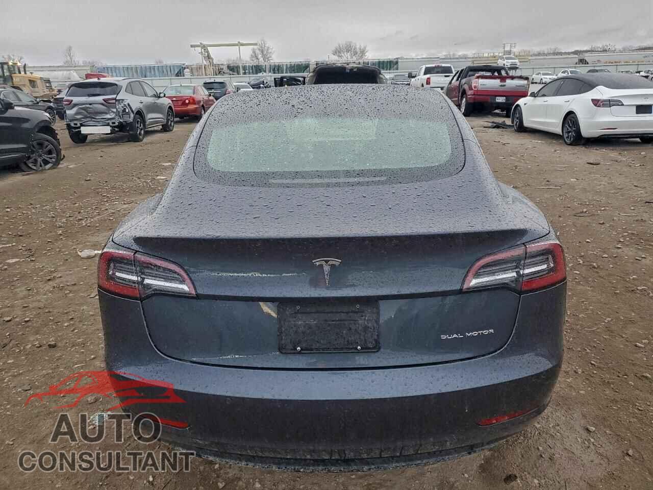 TESLA MODEL 3 2019 - 5YJ3E1EB6KF452201