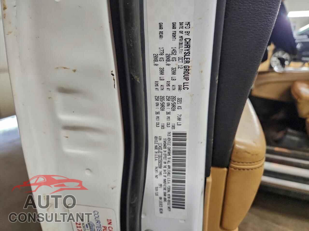 DODGE DURANGO 2013 - 1C4SDJET3DC592990