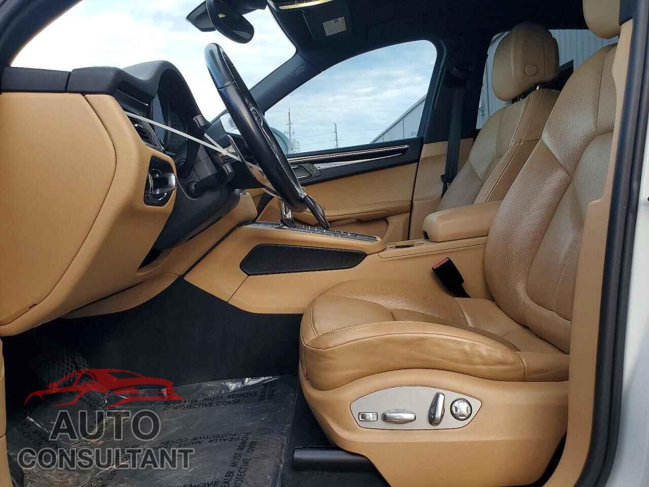 PORSCHE MACAN 2017 - WP1AB2A57HLB10069