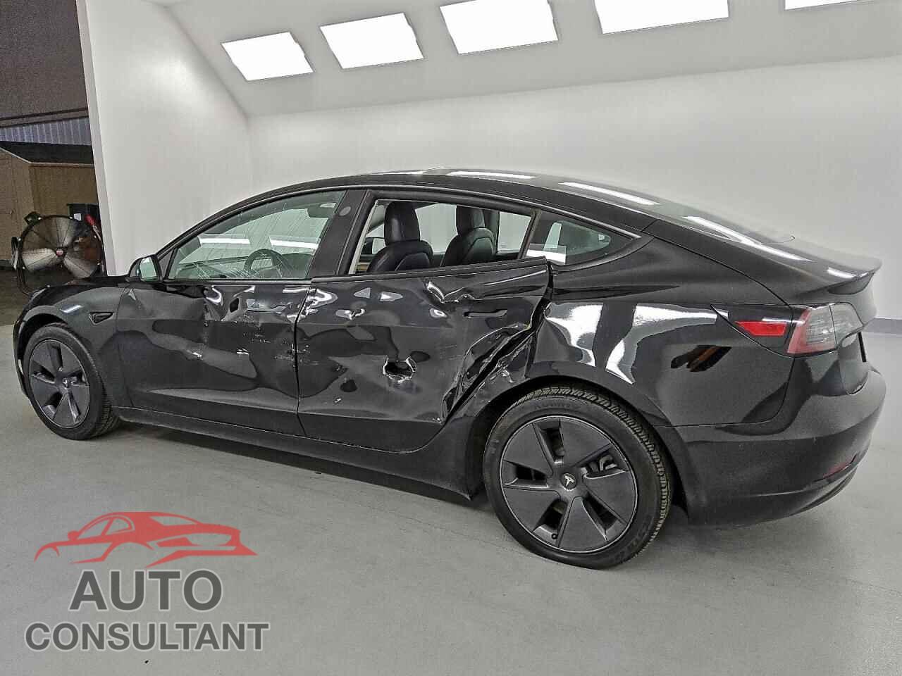 TESLA MODEL 3 2023 - 5YJ3E1EA9PF452353