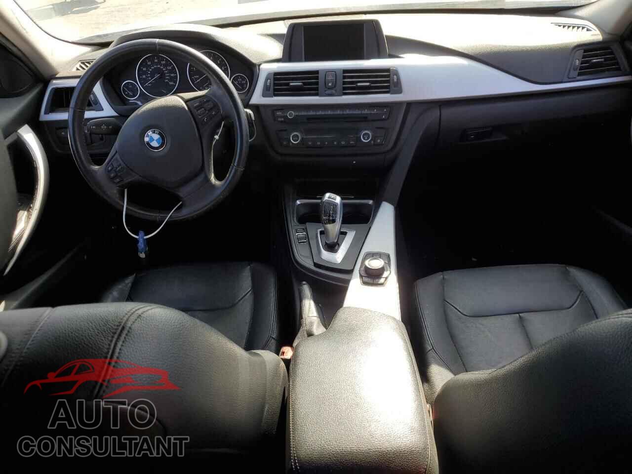 BMW 3 SERIES 2012 - WBA3A5C51CF347060