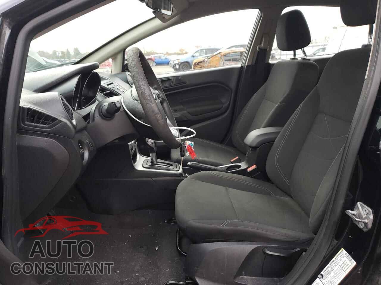 FORD FIESTA 2017 - 3FADP4EJ9HM123607