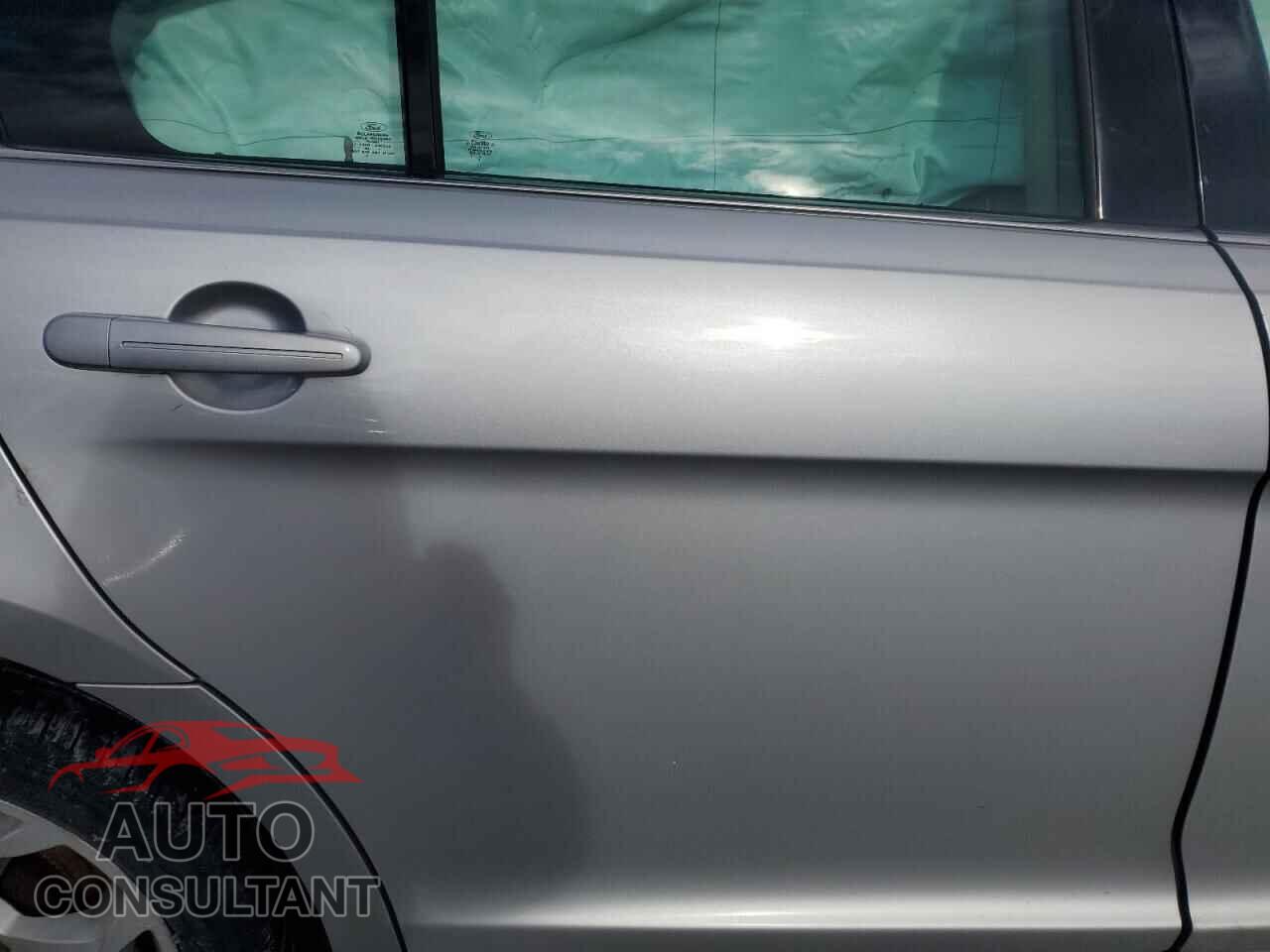 FORD TAURUS 2011 - 1FAHP2EW9BG173684