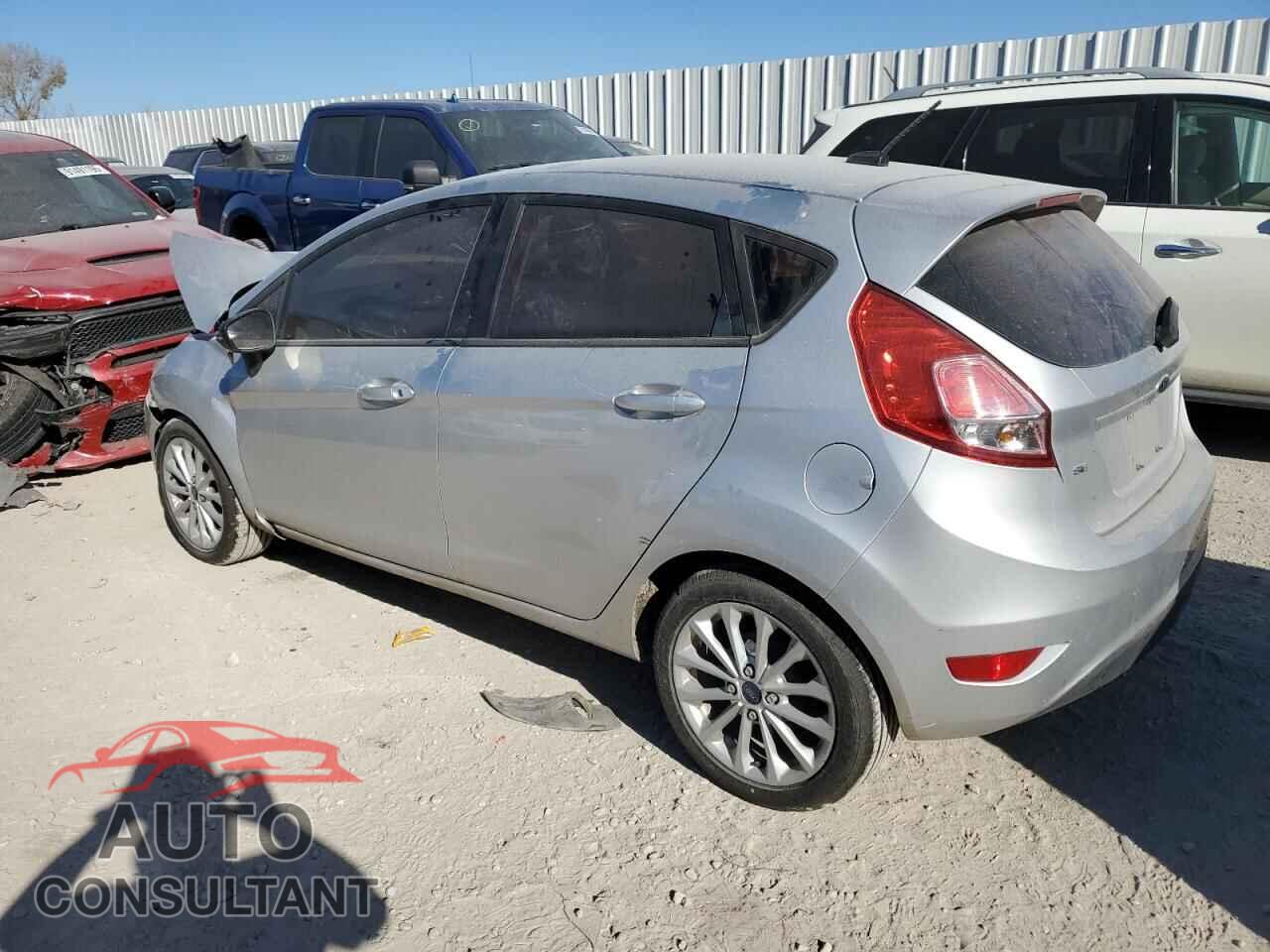 FORD FIESTA 2014 - 3FADP4EJ2EM117384