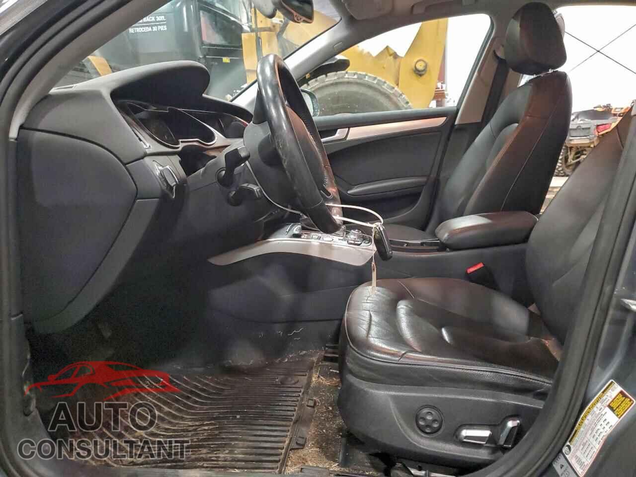 AUDI A4 2013 - WAUFFAFL6DN033056