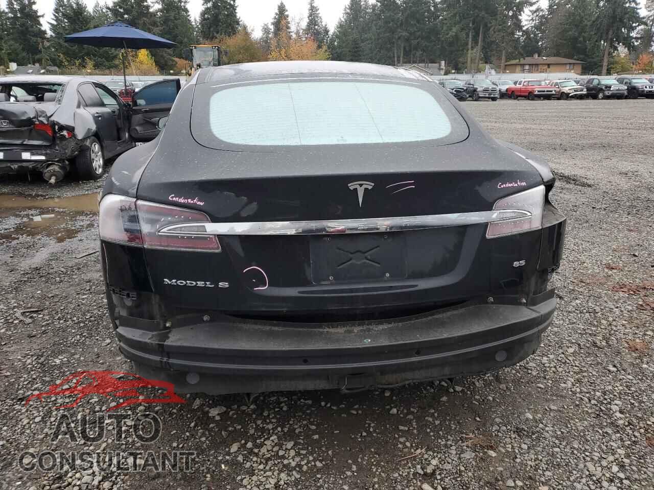TESLA MODEL S 2013 - 5YJSA1DN7DFP12174