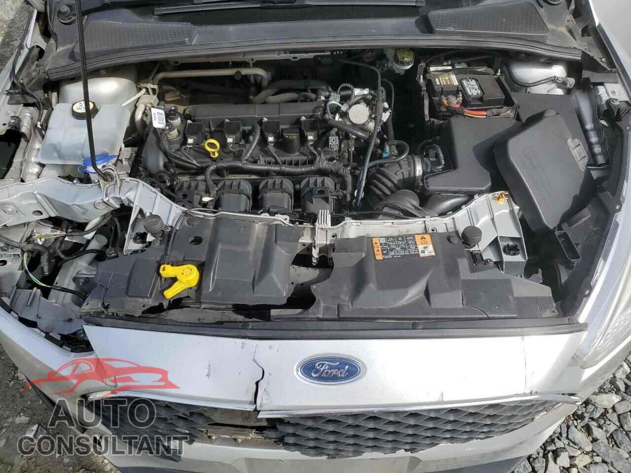 FORD FOCUS 2016 - 1FADP3K25GL335718