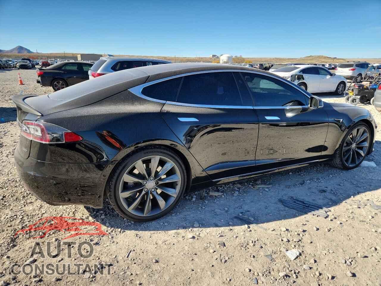 TESLA MODEL S 2017 - 5YJSA1E22HF233073