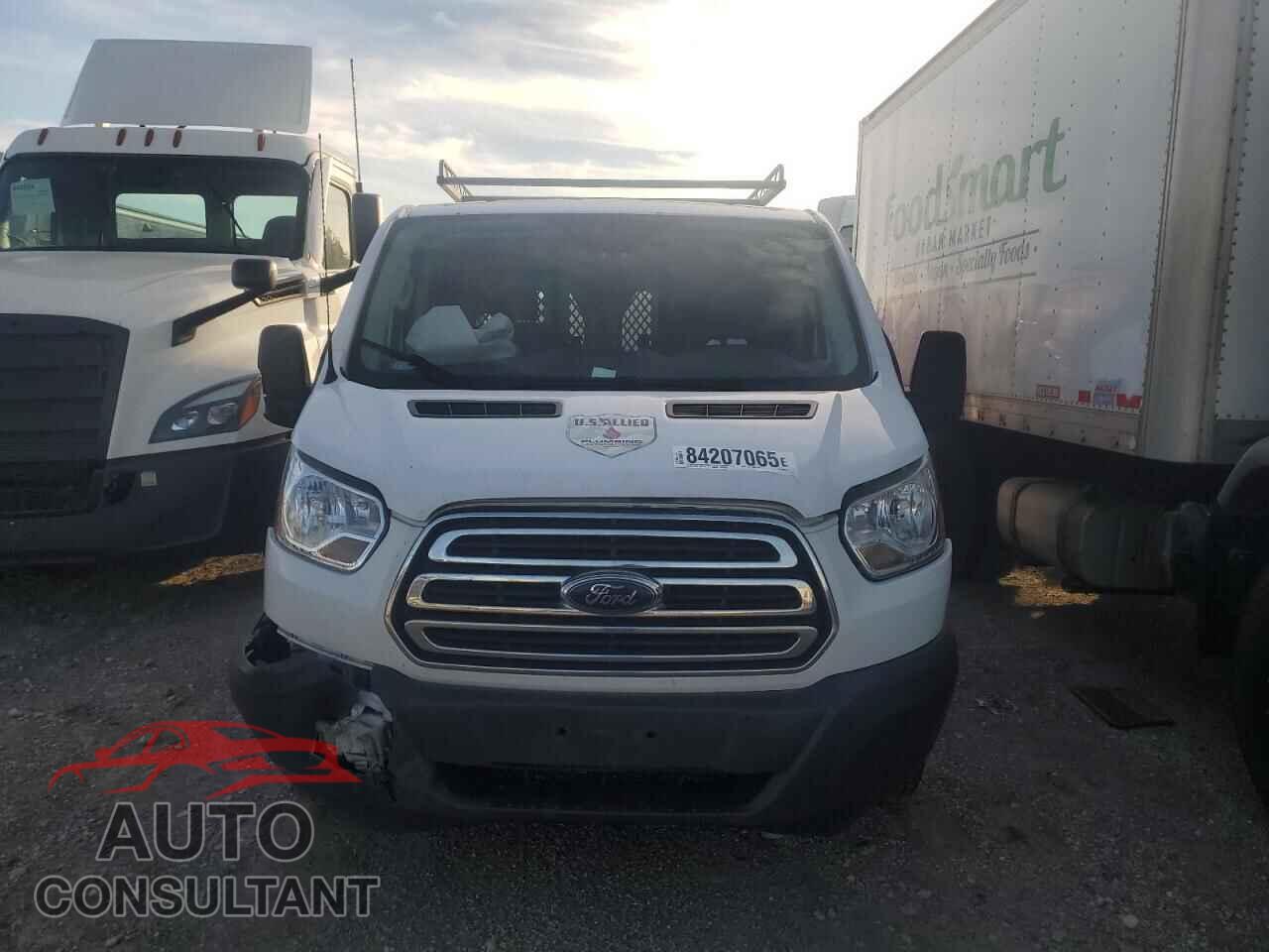 FORD TRANSIT 2017 - 1FTYR1ZM3HKB29046