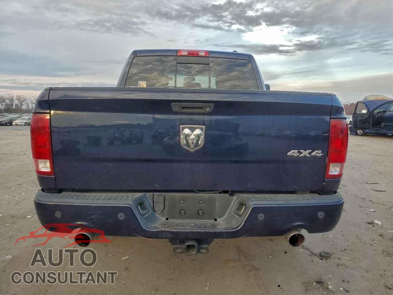 DODGE RAM 1500 2012 - 1C6RD7MT5CS226589