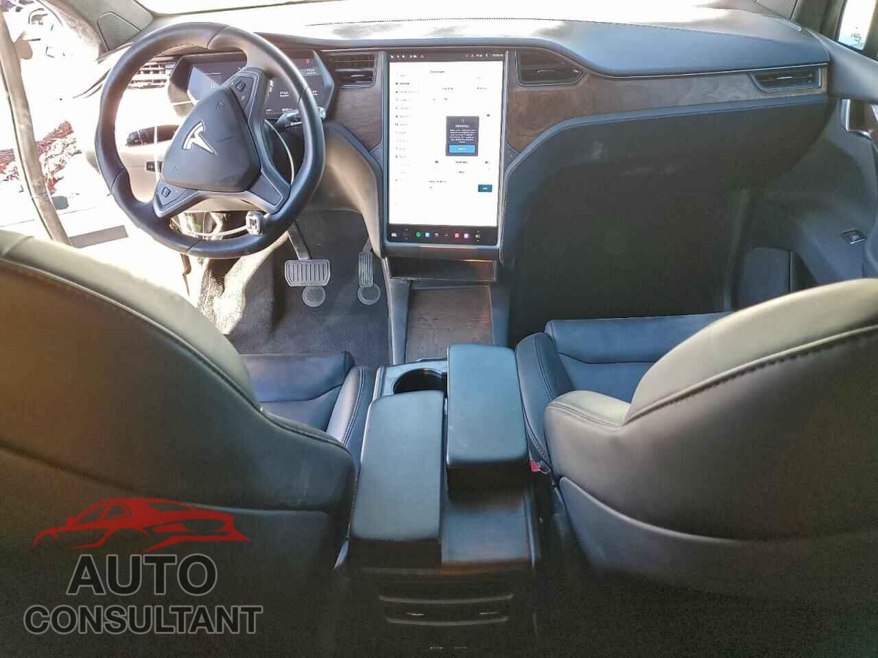 TESLA MODEL X 2021 - 5YJXCDE24MF321599