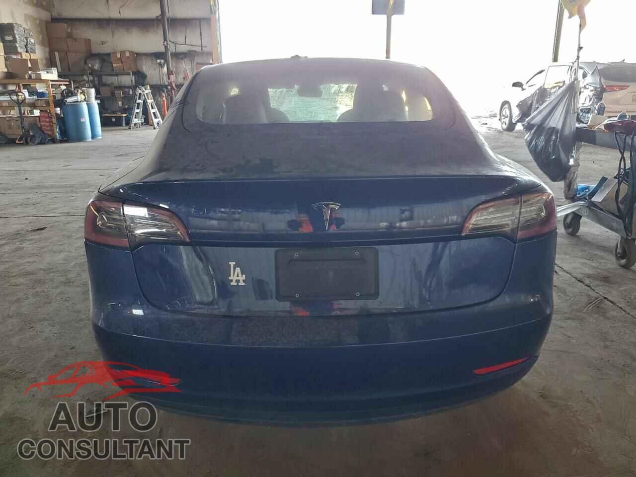 TESLA MODEL 3 2023 - 5YJ3E1EA2PF448953