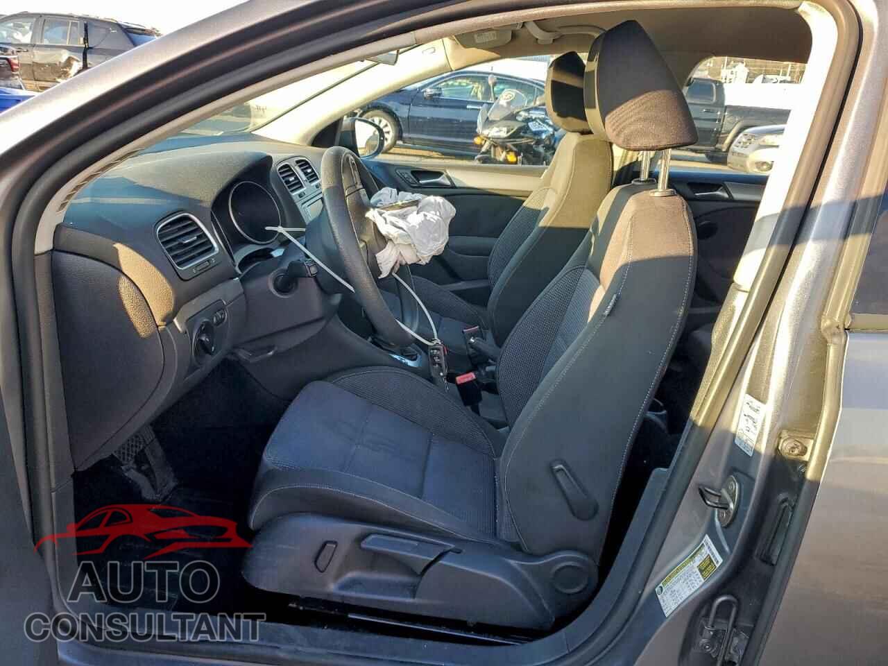 VOLKSWAGEN GOLF 2012 - WVWDB7AJ3CW330132