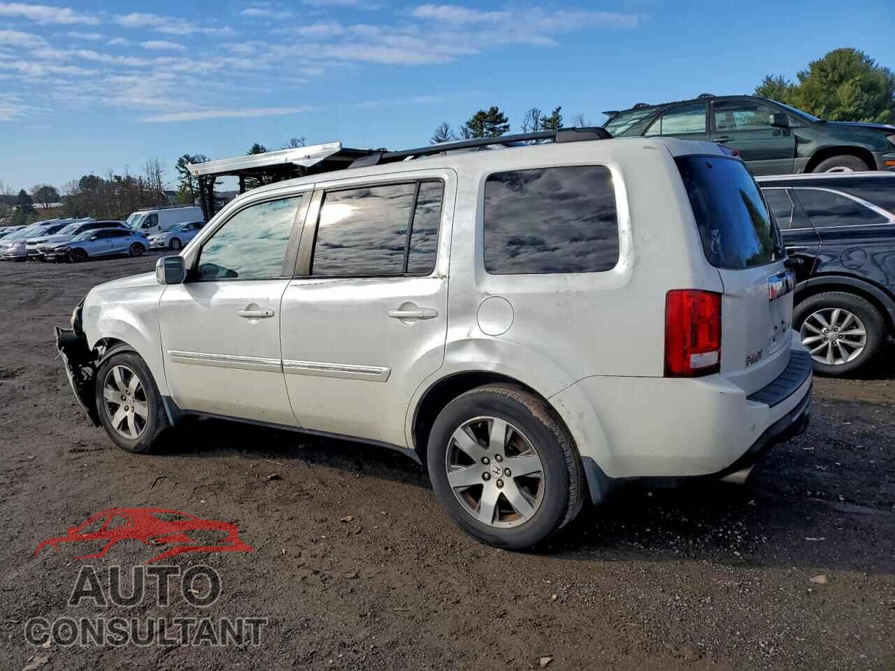 HONDA PILOT 2015 - 5FNYF4H92FB013189