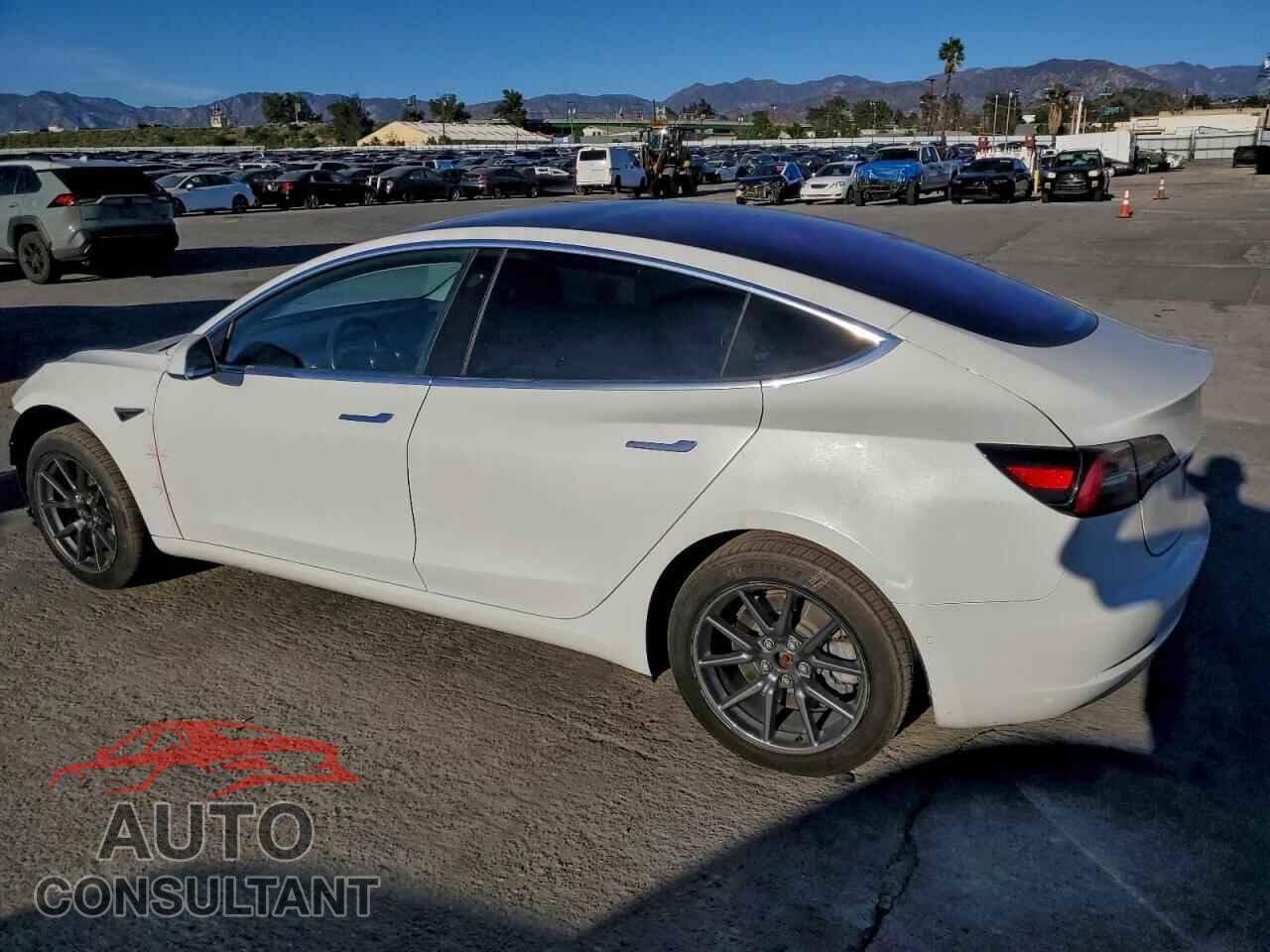 TESLA MODEL 3 2017 - 5YJ3E1EA9HF001568