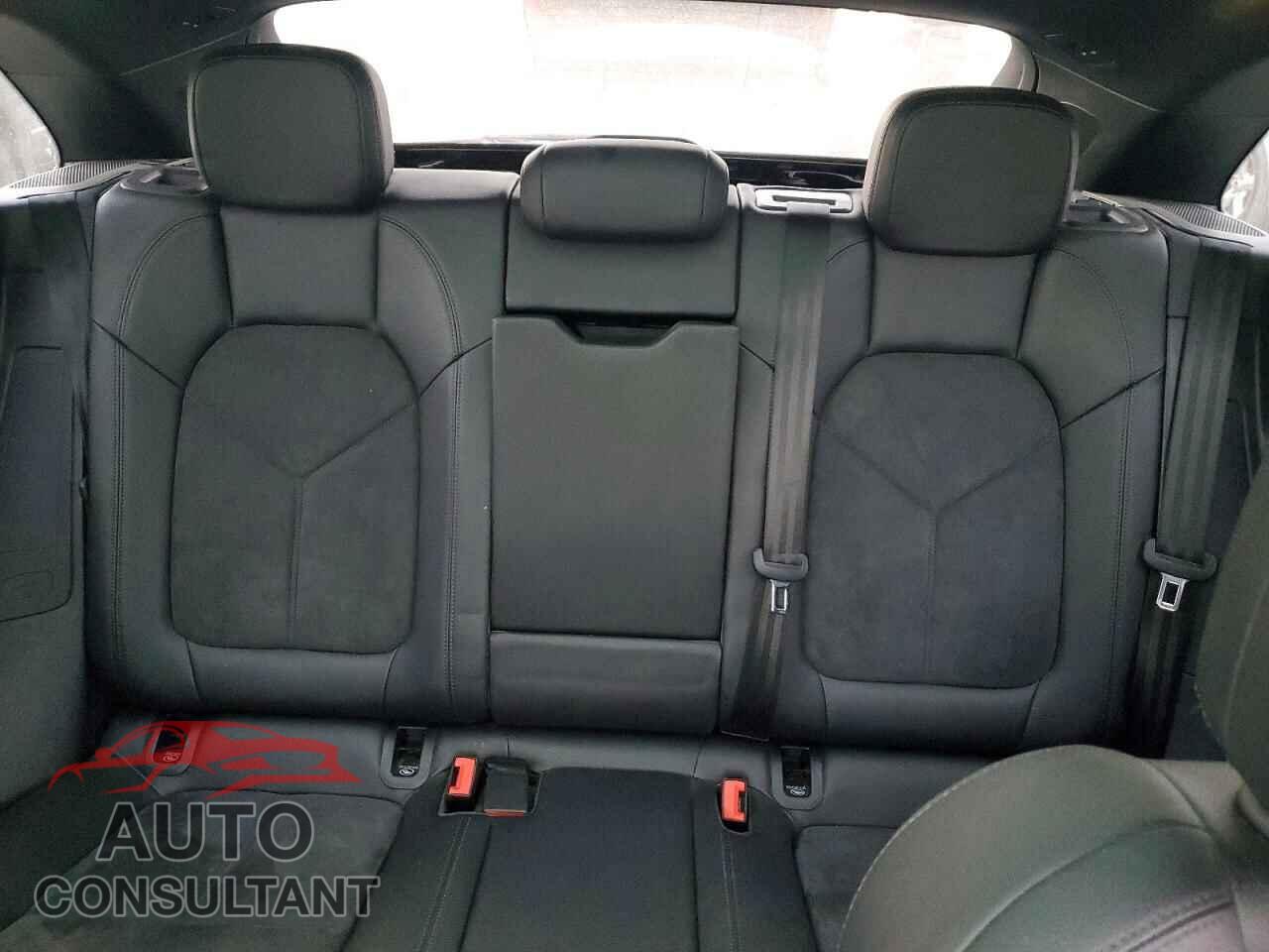 PORSCHE MACAN 2021 - WP1AA2A5XMLB09074