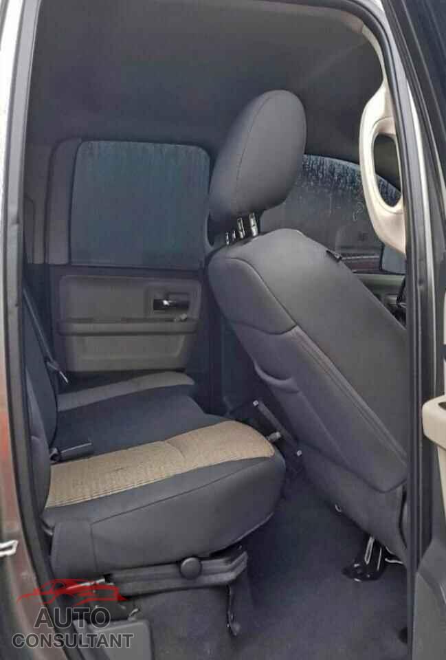 DODGE RAM 1500 2012 - 1C6RD7GT2CS328508