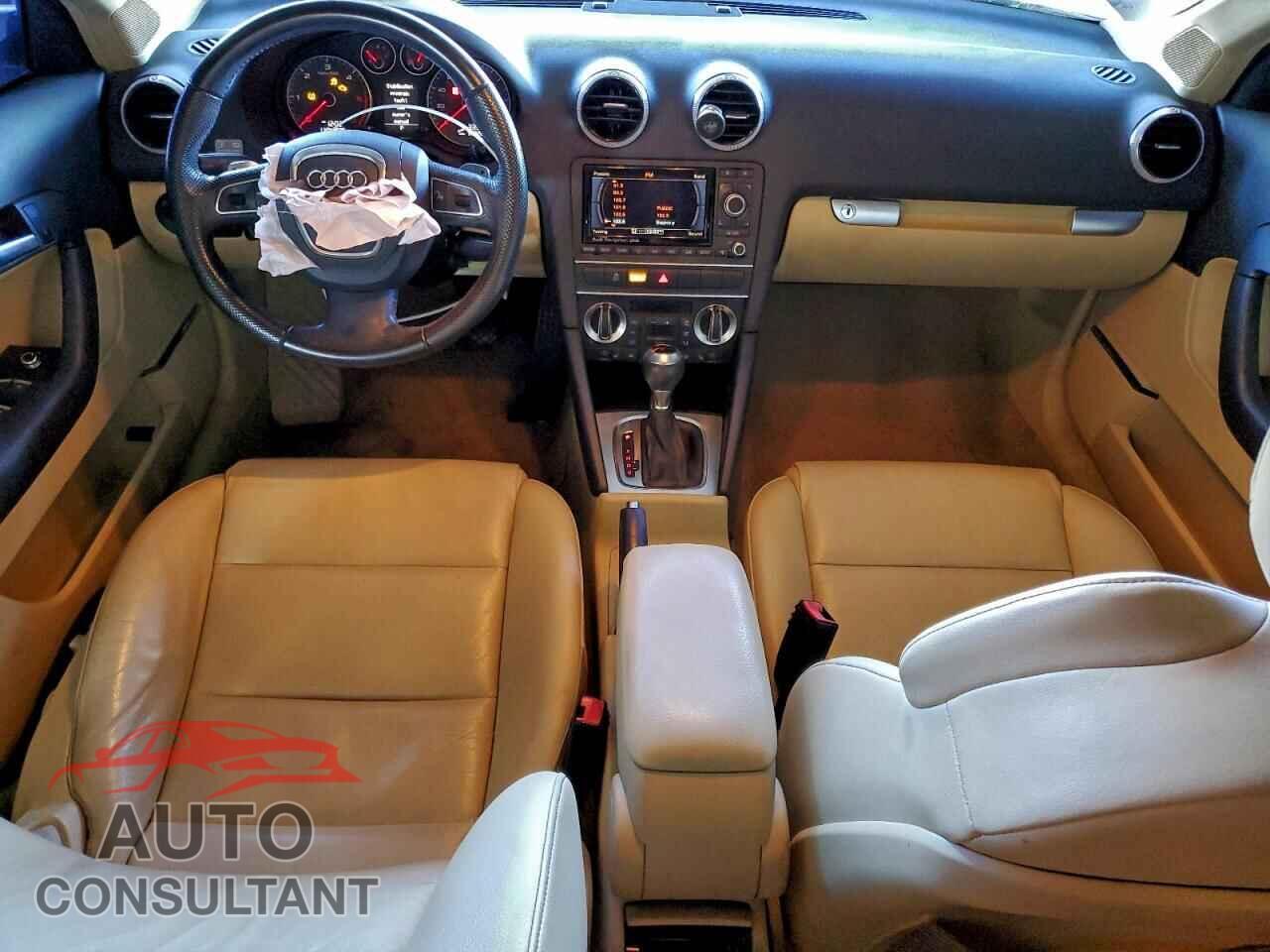 AUDI A3 2012 - WAUKJBFM5CA053865
