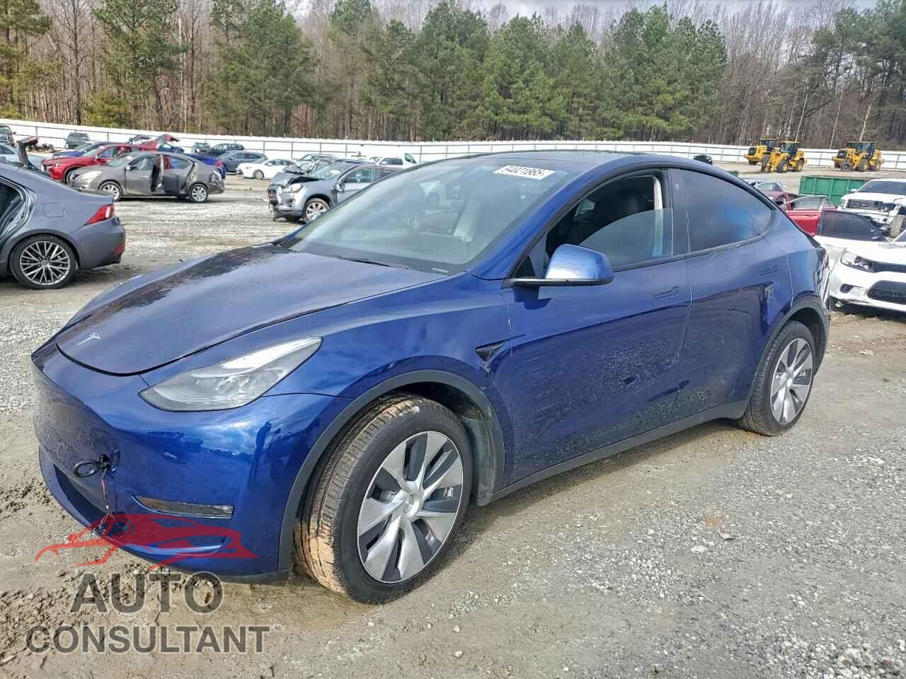 TESLA MODEL Y 2023 - 7SAYGDEE8PF608079