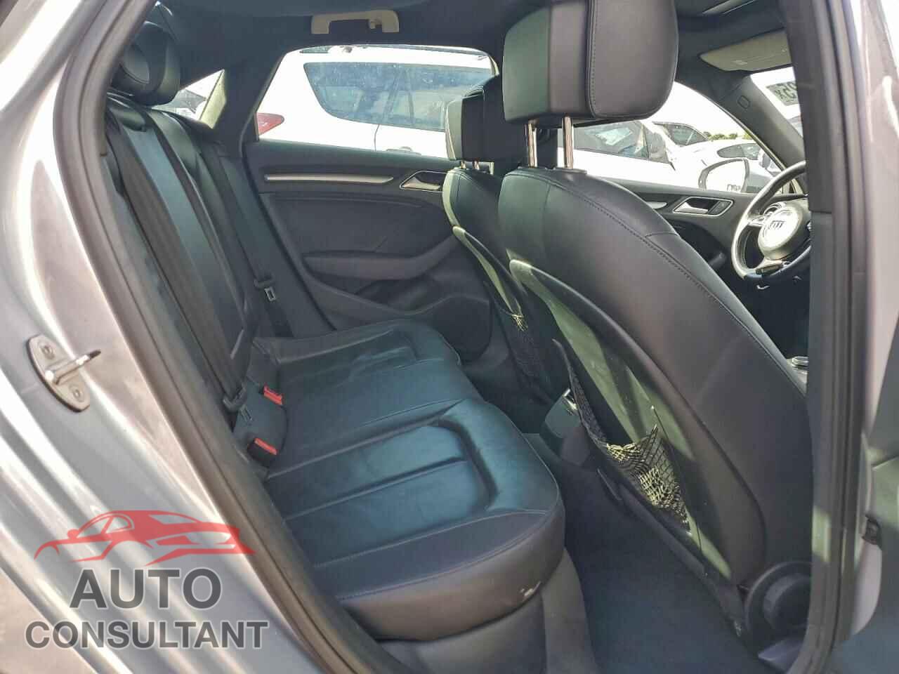 AUDI A3 2016 - WAUA7GFF8G1019319