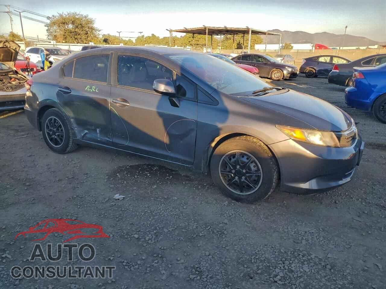 HONDA CIVIC 2012 - 19XFB2F57CE373082