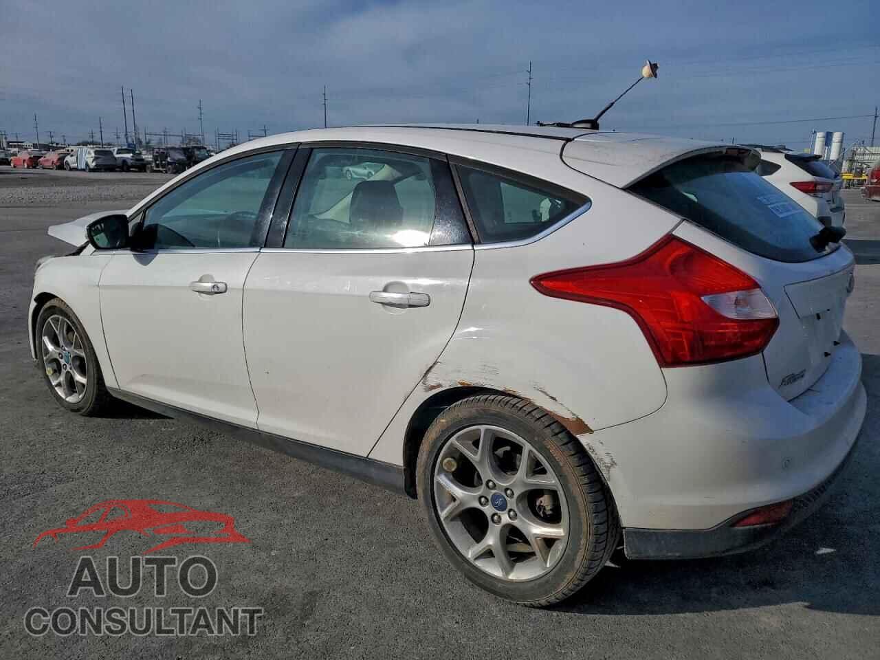 FORD FOCUS 2012 - 1FAHP3M28CL183202