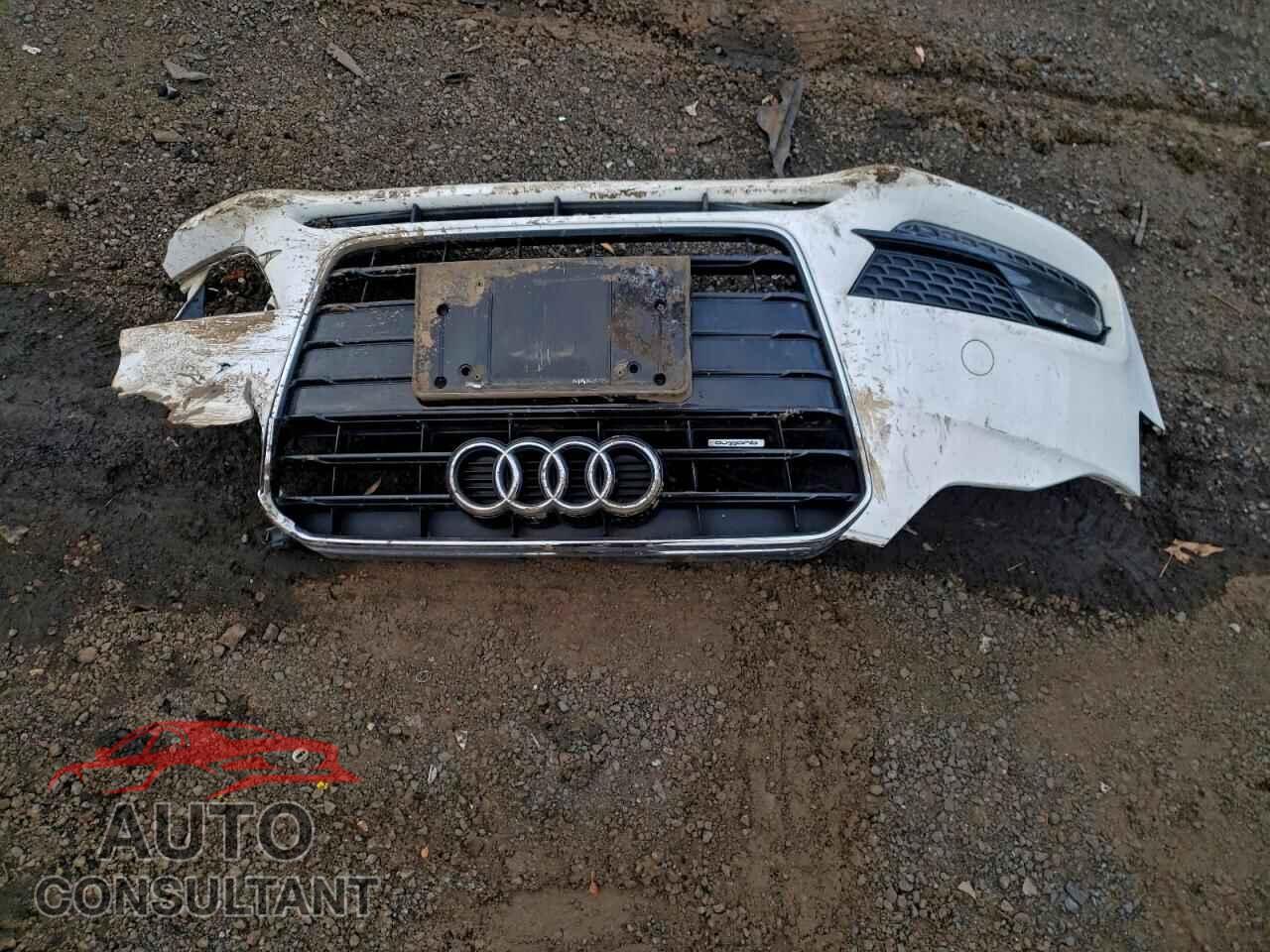 AUDI A5 2013 - WAUCFAFH1DN009584