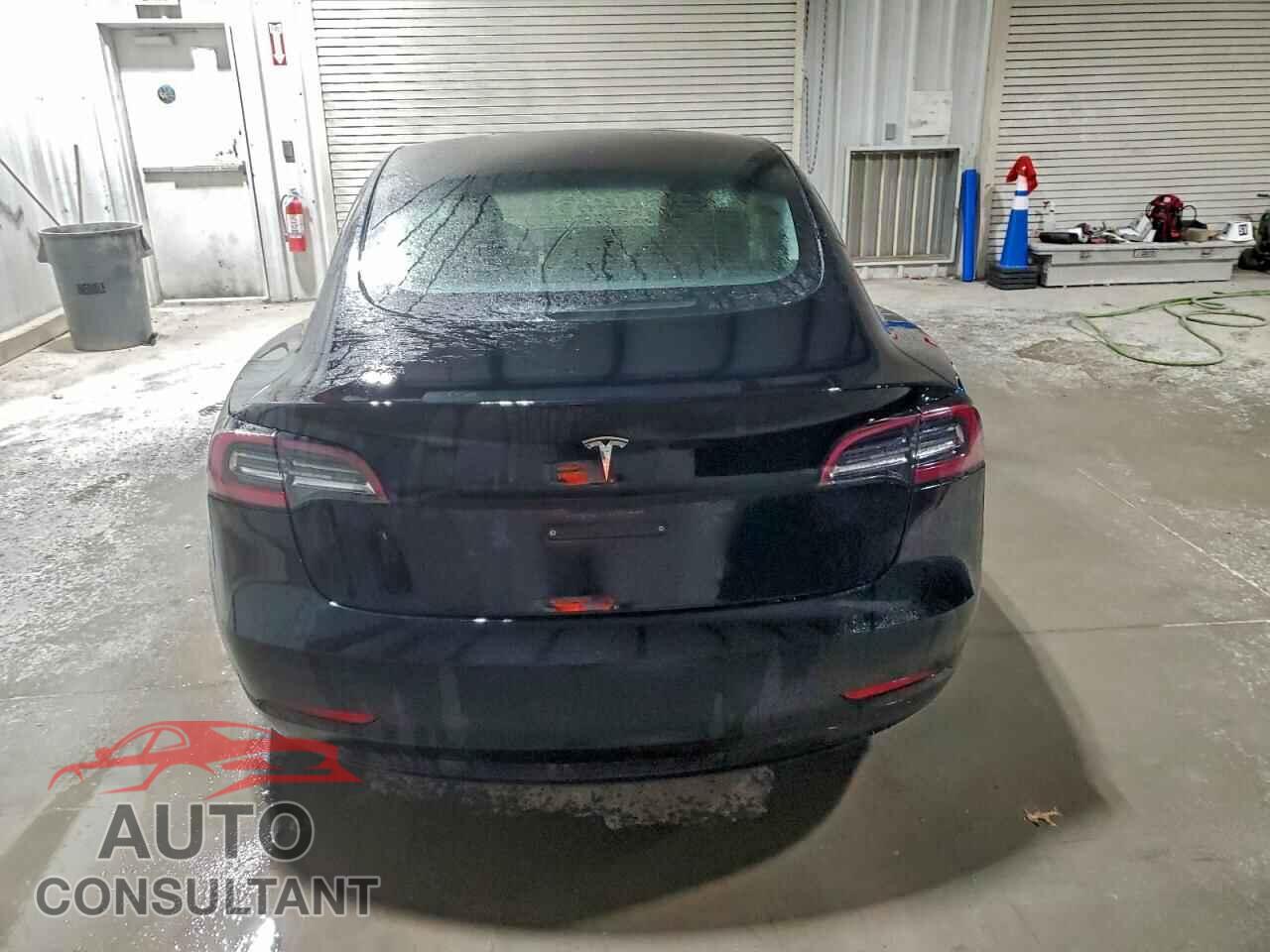 TESLA MODEL 3 2022 - 5YJ3E1EA6NF372425