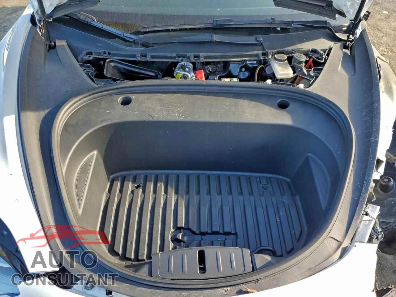 TESLA MODEL 3 2023 - 5YJ3E1EA8PF399595