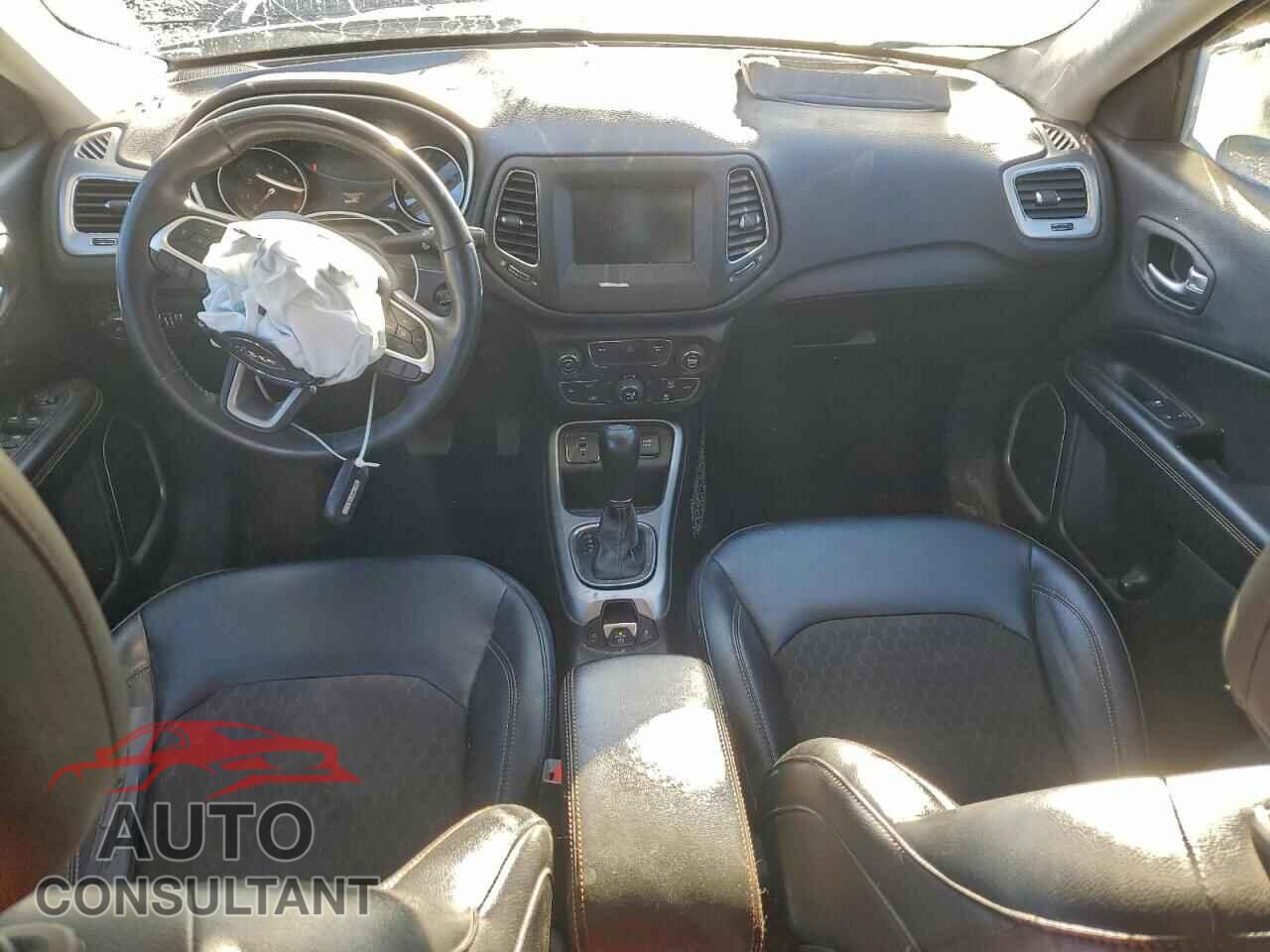 JEEP COMPASS 2017 - 3C4NJCBB9HT682264