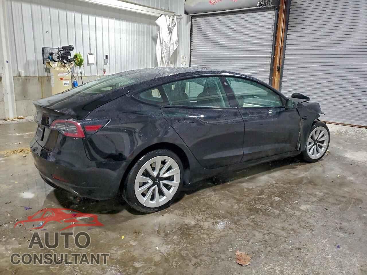TESLA MODEL 3 2022 - 5YJ3E1EA8NF286114