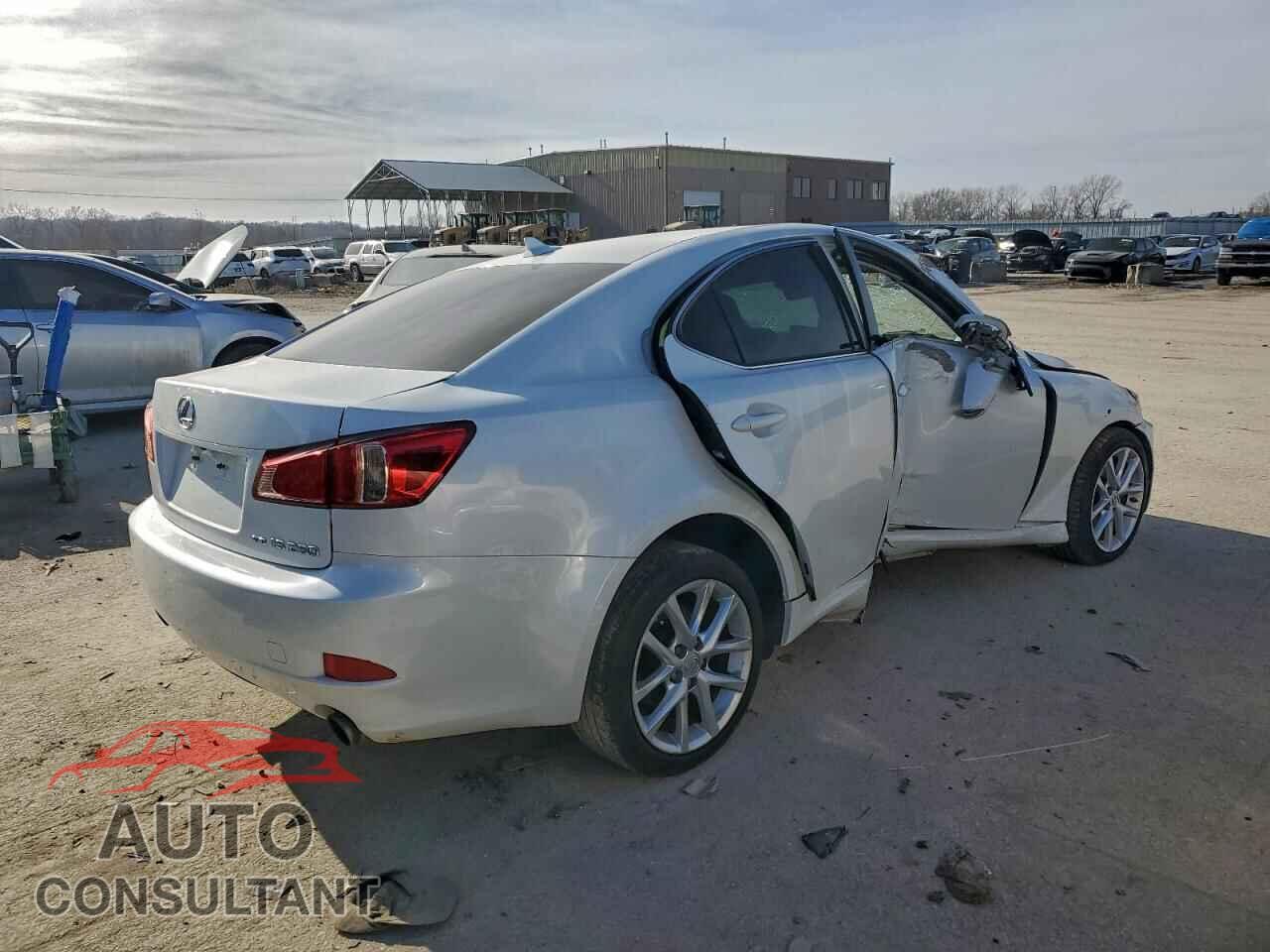 LEXUS IS 2011 - JTHCF5C28B5051191