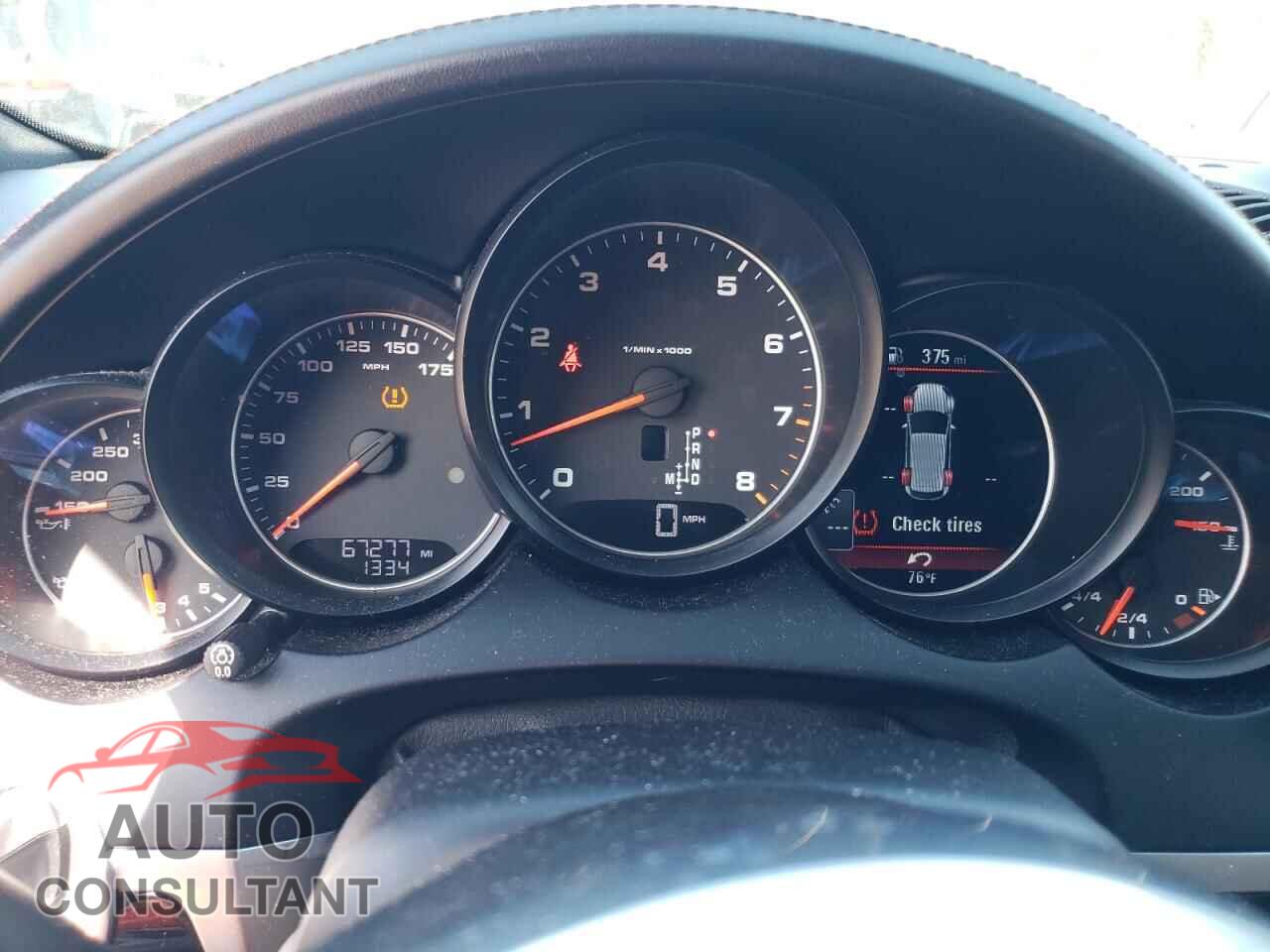 PORSCHE CAYENNE 2018 - WP1AA2A2XJKA01688