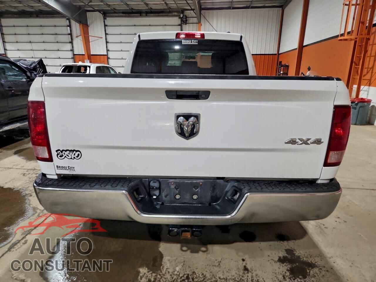 DODGE RAM 1500 2012 - 1C6RD7FT6CS216795