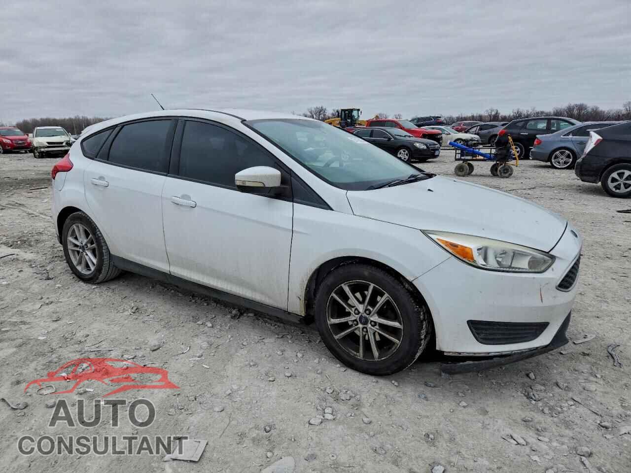FORD FOCUS 2015 - 1FADP3K20FL283512